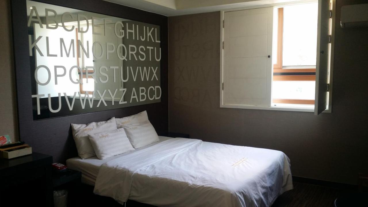 Rampart Hotel กวังมยอง ภายนอก รูปภาพ